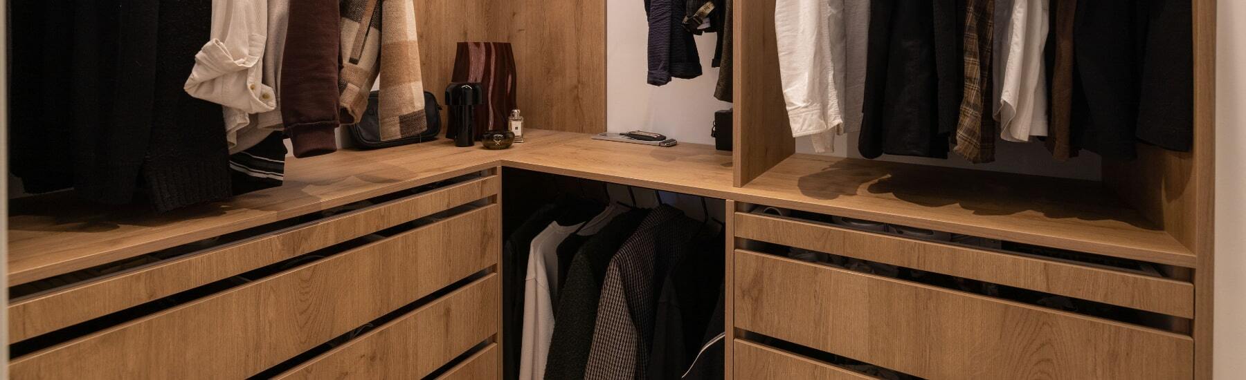 Wardrobes & Storage